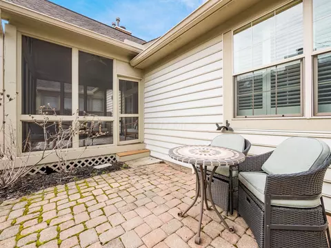 Exterior - 5953 Dunabbey Loop, Dublin, OH 43017 photo 6 of 6