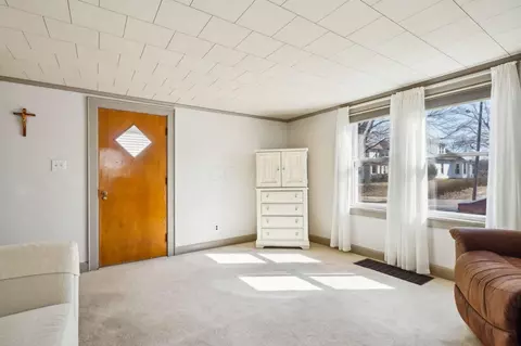 323 E Walnut St, Lancaster, OH 43130 photo 8