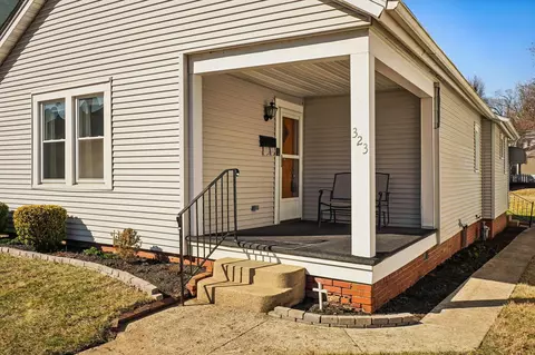 323 E Walnut St, Lancaster, OH 43130 photo 3