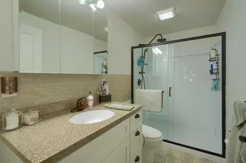 Bath - 6337 W Jisco West Rd, Jackson, OH 45640 photo 1 of 1