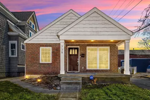 738 S Champion Ave, Columbus, OH 43205