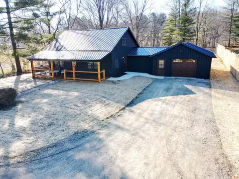 28015 Creola Rd, Creola, OH 45622