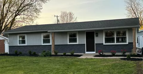 912 Van Kirk Dr, Marysville, OH 43040