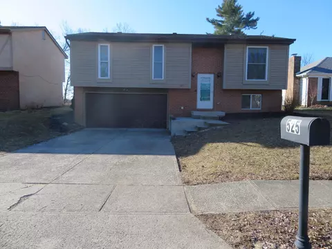 525 Surrey Ln, Marysville, OH 43040