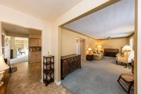 720 S Spring Rd, Westerville, OH 43081