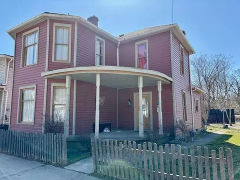 29 Main St, Glouster, OH 45732 photo 1