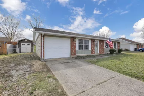 1730 Chippewa Dr, Circleville, OH 43113 photo 4