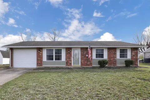 1730 Chippewa Dr, Circleville, OH 43113 photo 2