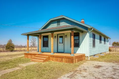 9984 Neiswander Rd, Ashville, OH 43103