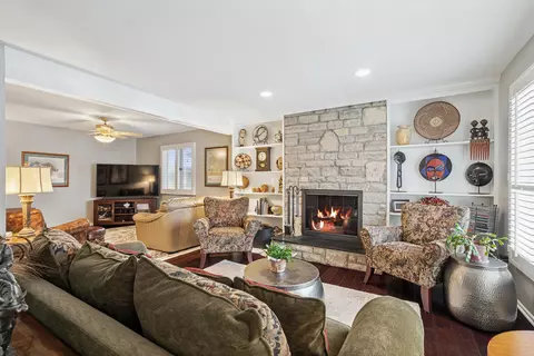 9207 Muirkirk Dr, Dublin, OH 43017