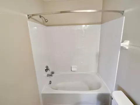 Bath - 9211 Flintlock Pl #271, Orient, OH 43146 photo 5 of 5