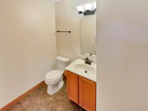 Bath - 9211 Flintlock Pl #271, Orient, OH 43146 photo 3 of 5