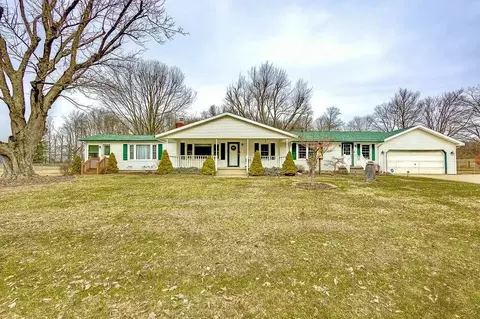 16399 Sycamore Rd, Mount Vernon, OH 43050