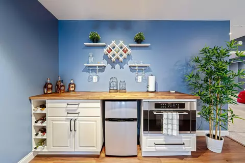 Kitchen - 8073 Coldwater Dr, Powell, OH 43065 photo 8 of 8