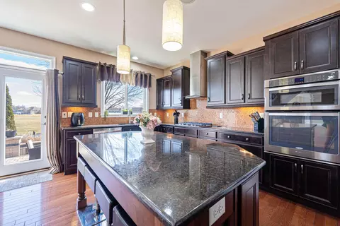Kitchen - 8073 Coldwater Dr, Powell, OH 43065 photo 5 of 8