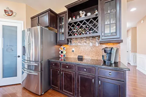 Kitchen - 8073 Coldwater Dr, Powell, OH 43065 photo 1 of 8