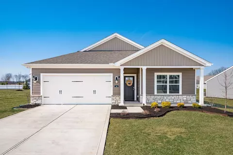 261 Mannaseh Dr W, Granville, OH 43023