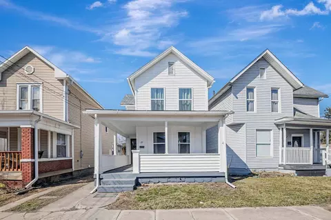25 Dewey Ave, Newark, OH 43055