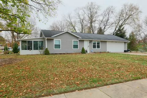 311 Trace Dr, Lancaster, OH 43130