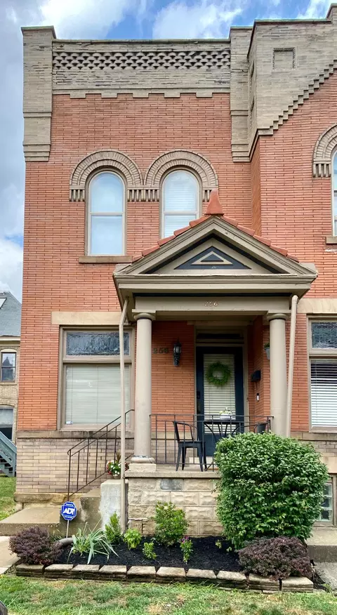 256 W Hubbard Ave, Columbus, OH 43215