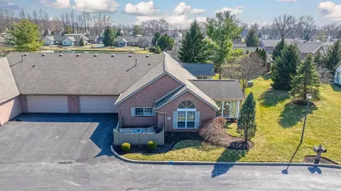 6027 Warbling Ln, Westerville, OH 43081