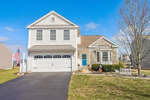 422 Triple Crown Way, Marysville, OH 43040
