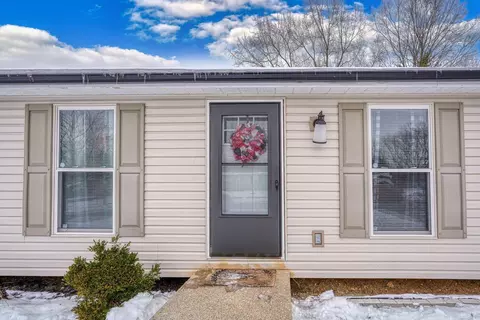1740 Winding Hollow Dr, Columbus, OH 43223