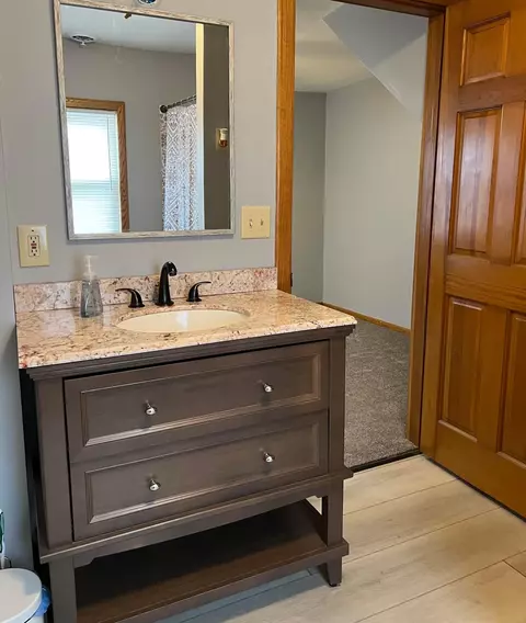 26066 Locust Grove Rd, New Holland, OH 43145