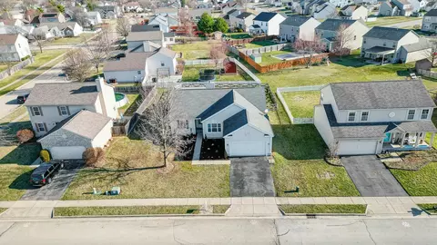 View/Area - 230 Sycamore Dr, Circleville, OH 43113 photo 2 of 4