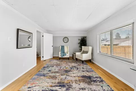 Living - 581 E Moler St, Columbus, OH 43207 photo 3 of 3