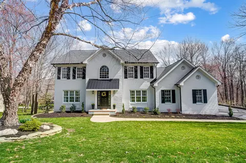 726 Westwood Dr, Newark, OH 43055