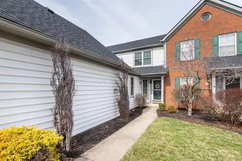 5322 Reston Park Dr, Columbus, OH 43235