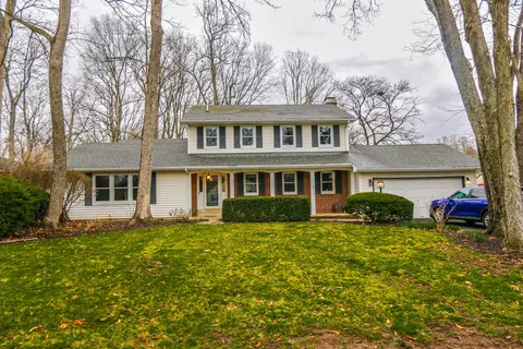 Exterior - 582 Hickory Pl, Circleville, OH 43113 photo 23 of 24