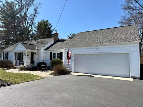 417 N Hamilton Rd, Gahanna, OH 43230