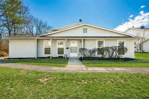 714 Cherry Hollow Rd #G, Columbus, OH 43228