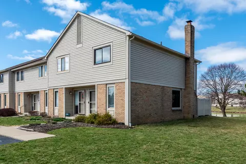 2687 Cedar Lake Dr, Dublin, OH 43016