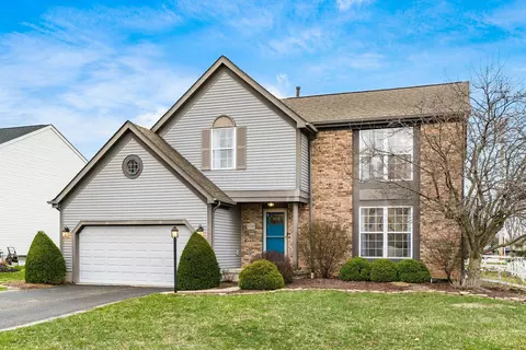 1720 Cottonwood Dr, Lewis Center, OH 43035