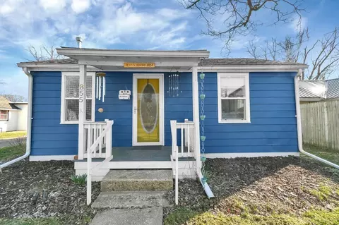 855 Jones Ave, Newark, OH 43055
