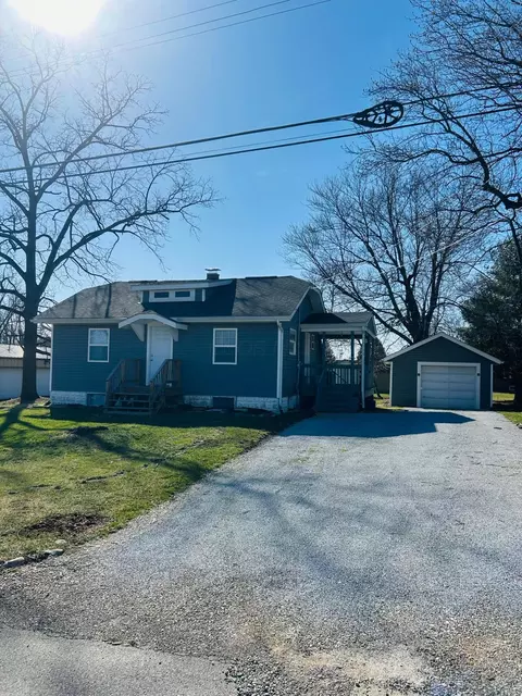 383 On A Way Ave, Mansfield, OH 44906