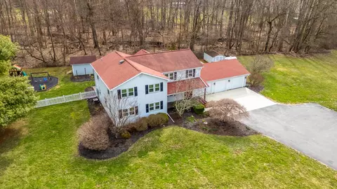 4344 Hazelton Etna Rd, Johnstown, OH 43031