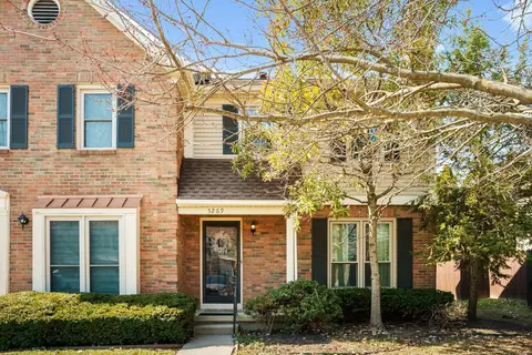 5269 Meadowknoll Ln, Columbus, OH 43220