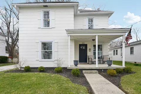 233 Locust St, Marysville, OH 43040