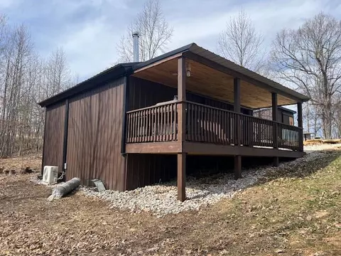 3852 Nauvoo Pond Creek Rd, West Portsmouth, OH 45663