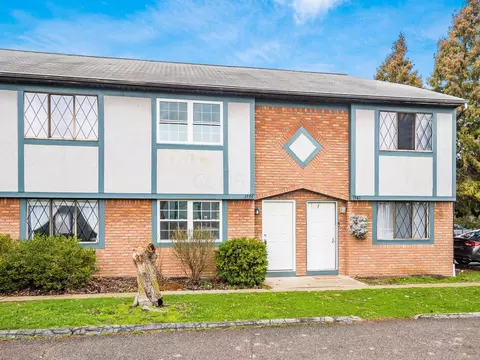 1939 Slaton Ct, Columbus, OH 43235