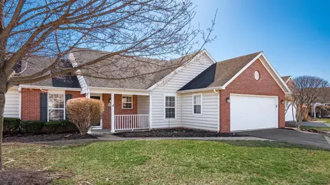 6083 Murphys Pond Rd, Canal Winchester, OH 43110