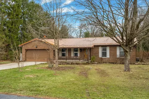 488 Pollyanna Dr, Delaware, OH 43015