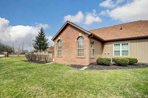 4965 Berry Leaf Pl, Hilliard, OH 43026