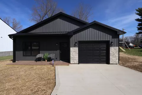 13574 Narcissus Rd NE, Thornville, OH 43076
