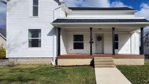 430 N Simon St, Ada, OH 45810