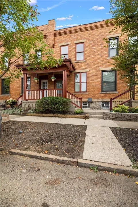982 Highland St, Columbus, OH 43201